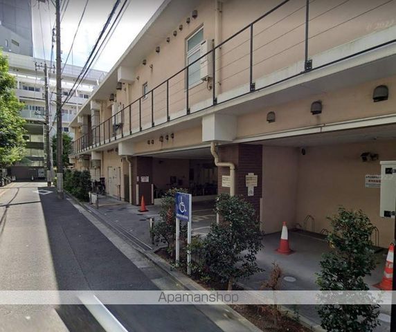 幼稚園・保育園　港区立麻布保育園（幼稚園・保育園）まで536m