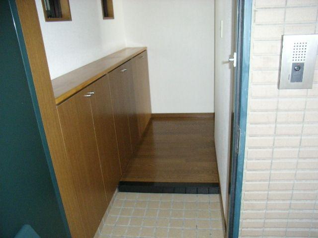 玄関　参考画像