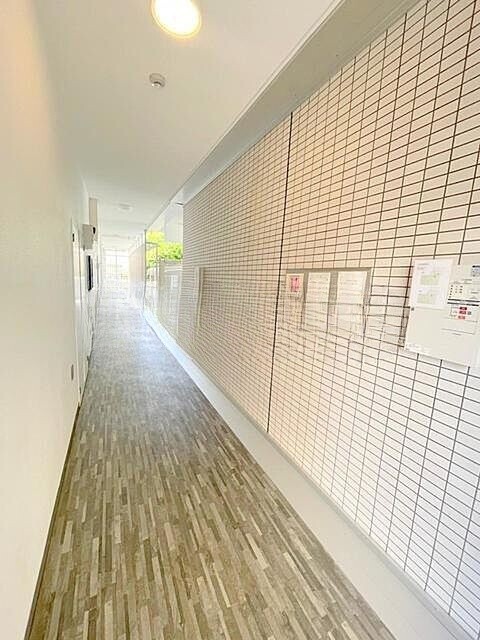 ロビー　駅徒歩１５分です