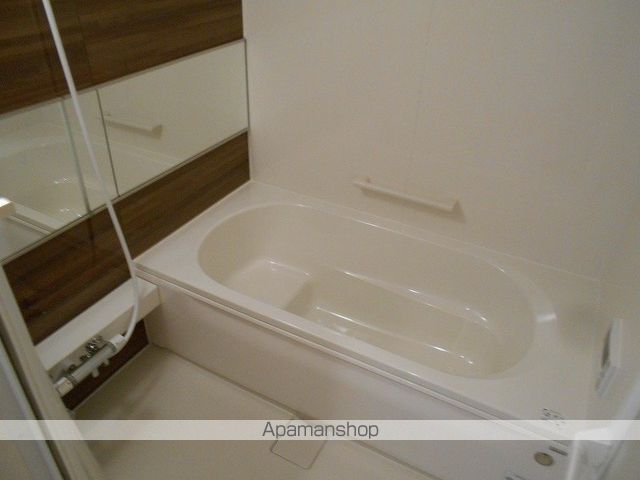 アクシィヴIVの風呂写真