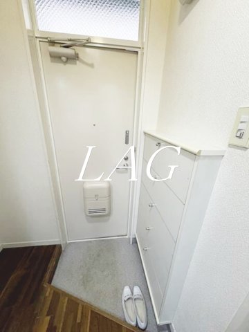 玄関　玄関です。
