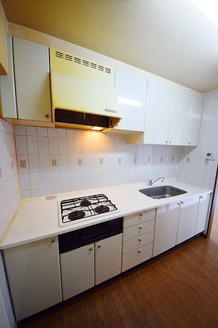 キッチン　別部屋写真