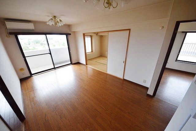 居室・リビング　別部屋写真