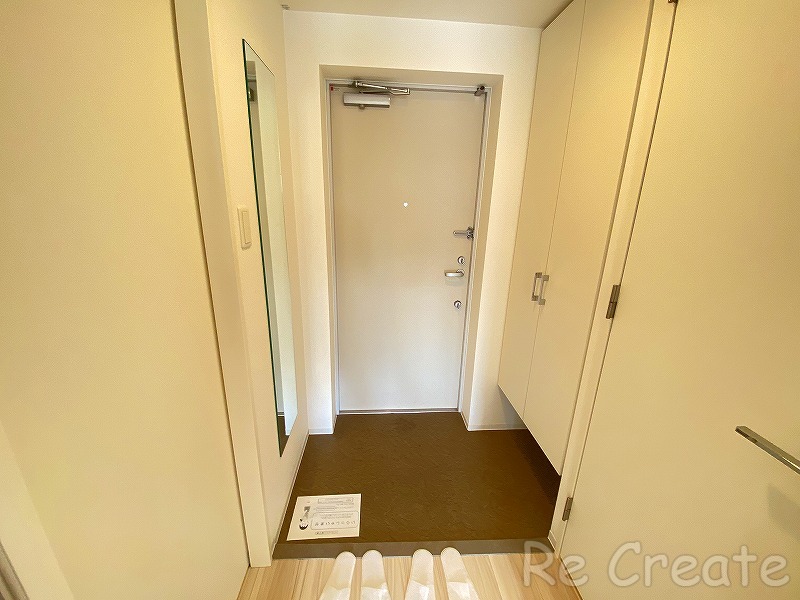 セレニテ日本橋プリエの玄関写真