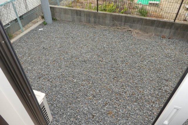 庭　専用庭