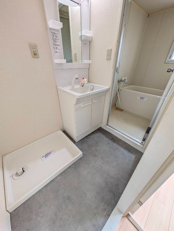 洗面設備　他階の写真になります。