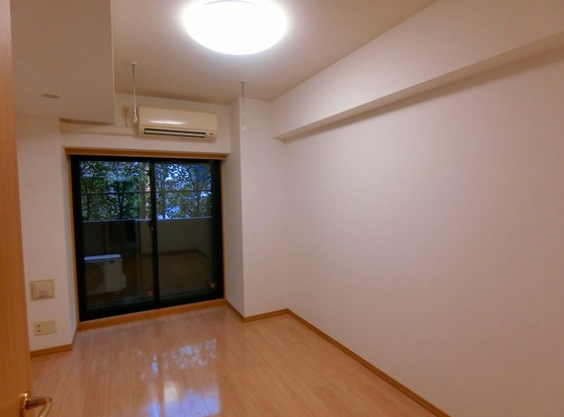 バルコニー　画像は別部屋の参考写真となります。 詳細はお気軽にお問い合わ
