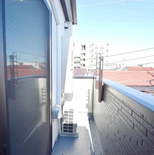 バルコニー　※他のお部屋の参考写真です。