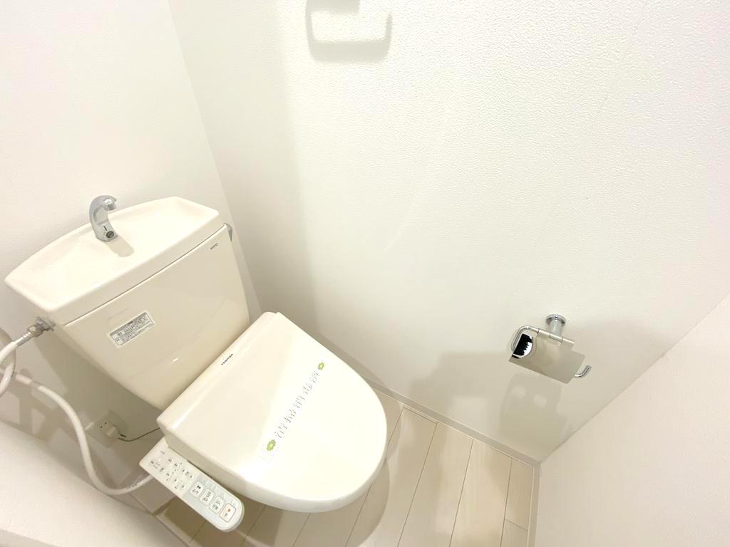 トイレ　☆ウォシュレット完備☆