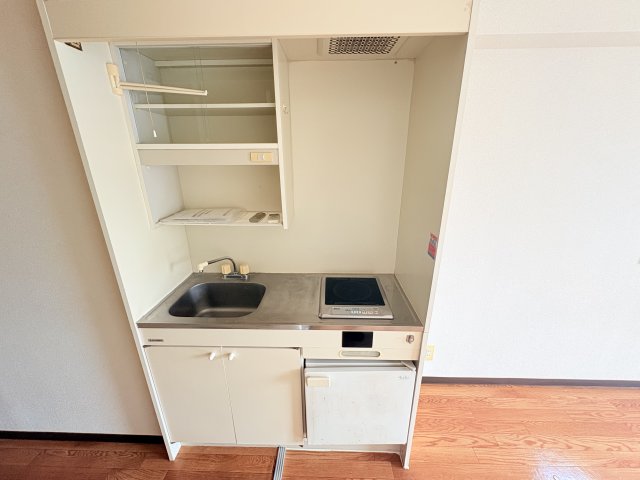 ライオンズステーションプラザ杉田のキッチン写真