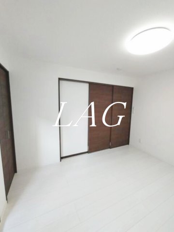 居室・リビング　洋室のお部屋です。