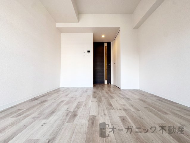 レジュールアッシュ難波MINAMIの内装写真