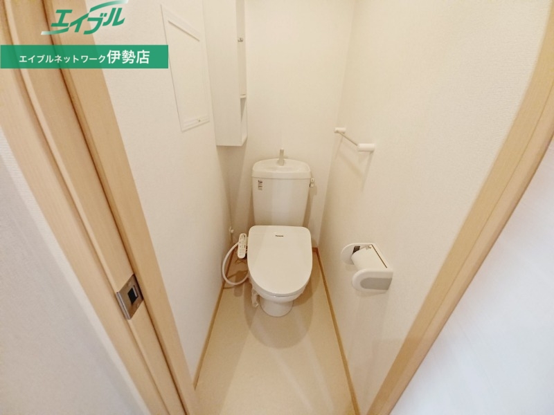 トイレ　同タイプの写真です