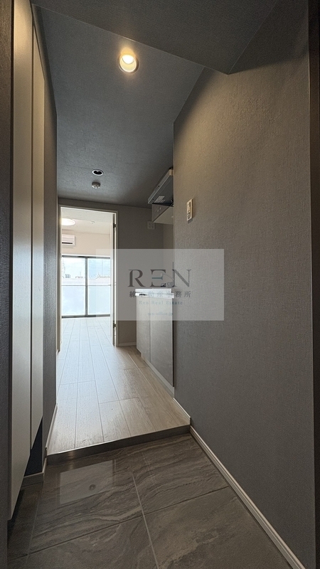 西川口マンションの玄関写真