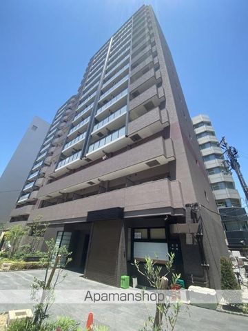 地下鉄谷町線 南森町駅 徒歩8分 築8年