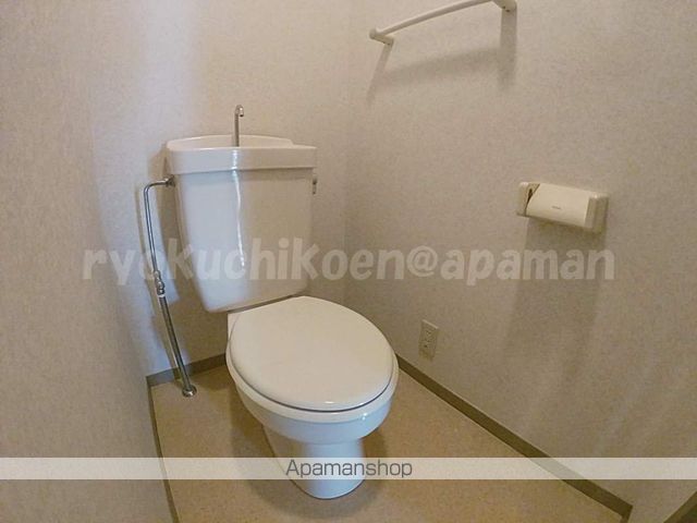 北大阪急行 桃山台駅 徒歩11分 3階建 築29年のトイレ写真