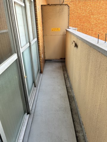 バルコニー　広々としたバルコニーです