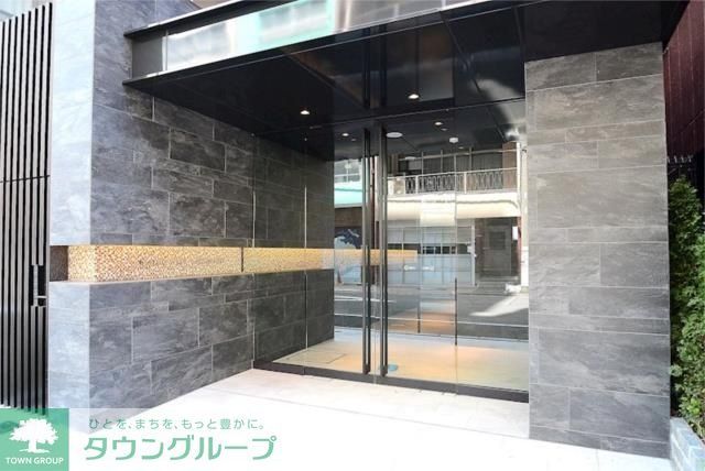 エントランス　エントランス