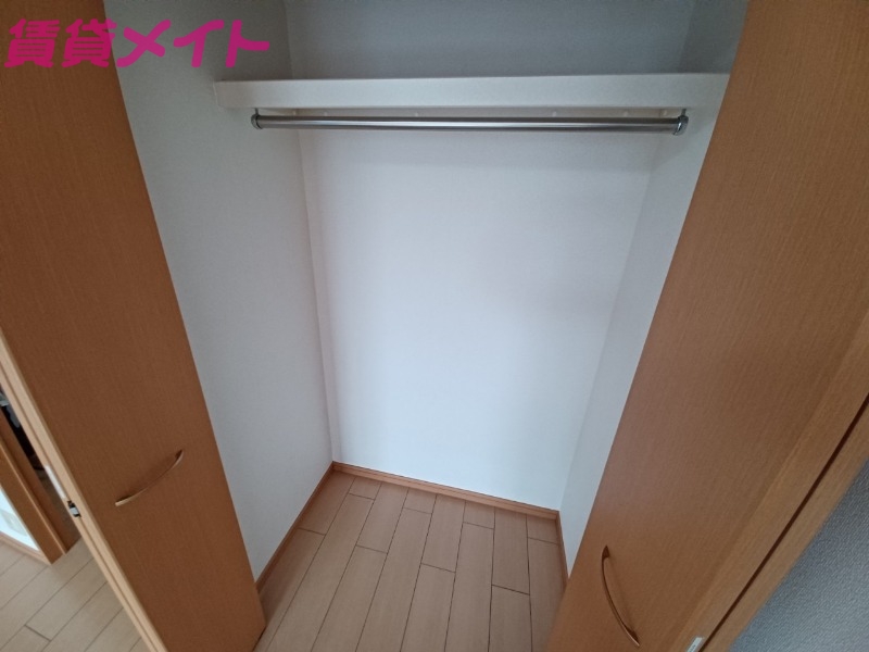 収納　同タイプ部屋写真です。