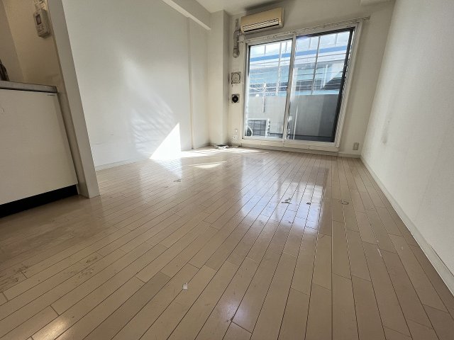 居室・リビング　ゆったりとした居間です