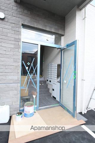 地下鉄東西線 菊水駅 徒歩8分 5階建 築9年の外観写真