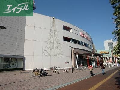 ショッピングセンター　ジョイフルタウン岡山（ショッピングセンター）まで802m