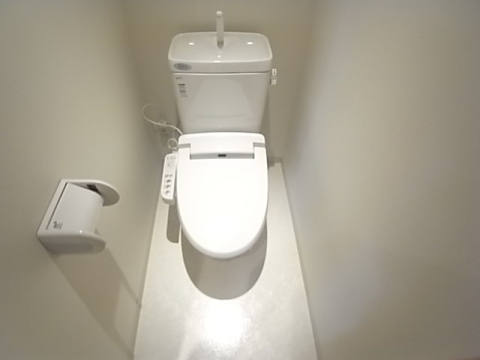 西宮北口ビルくすの木のトイレ写真