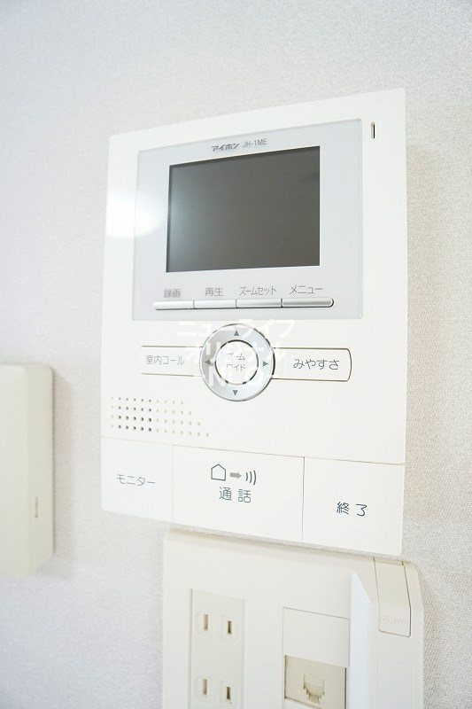セキュリティ　事前に訪問者を目視してから対応できるTVモニターホン付き★