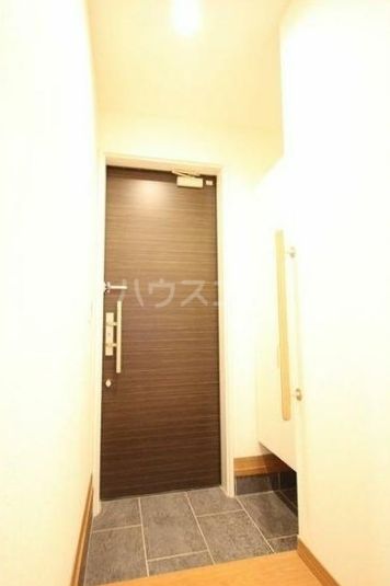ミュールブランIIの玄関写真
