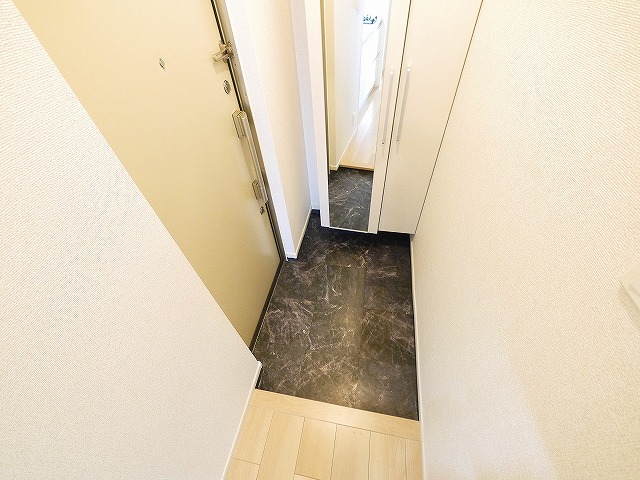 玄関　落ち着いた玄関です