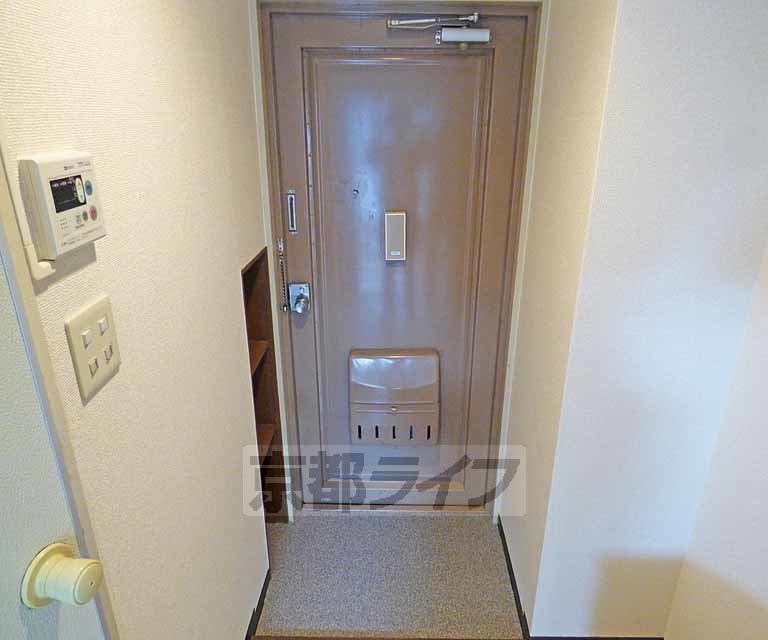 玄関　玄関です。