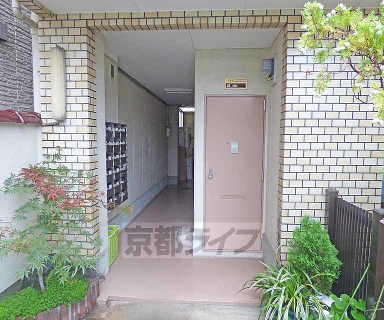 その他共有部分　建物入り口です