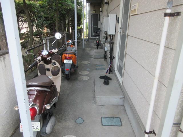 ロビー　通路