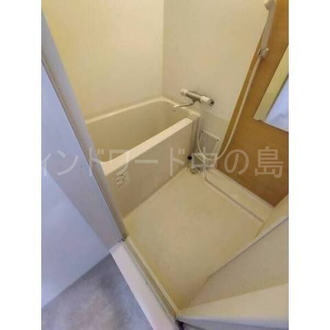 バス・シャワールーム　詳細は、ウィンドワード中の島店までご相談下さい。