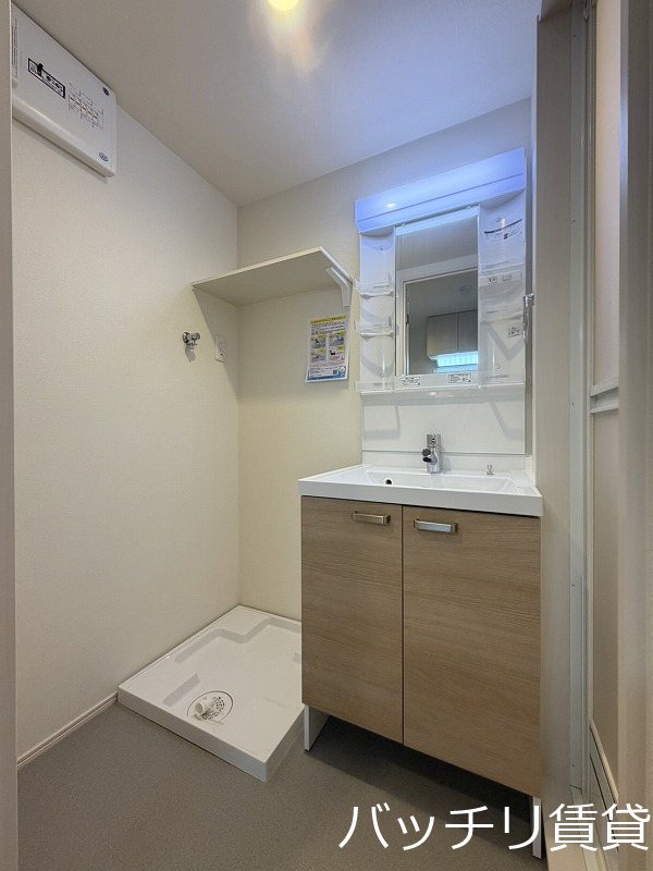 洗面設備　同シリーズの別号室の画像。現況優先