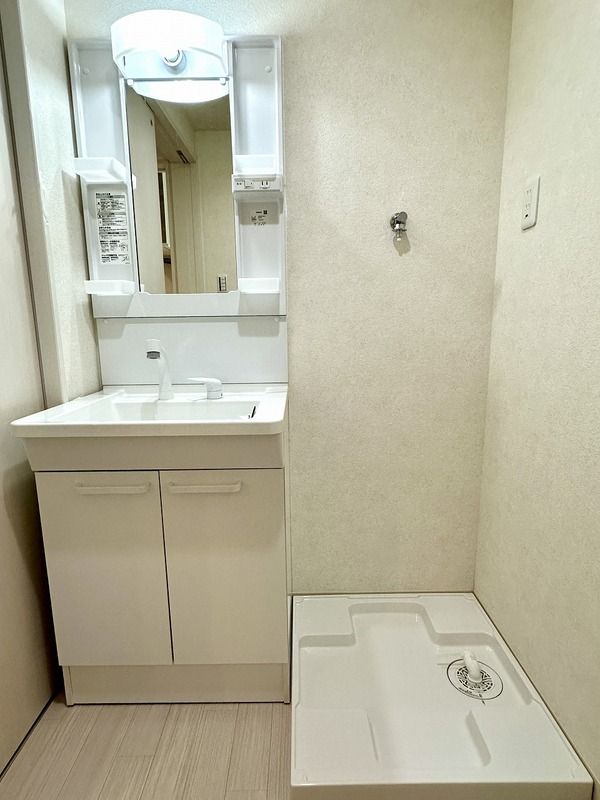 洗面設備　※別のお部屋の写真です