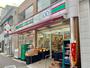 コンビニ　ローソンストア100墨田区八広店（コンビニ）まで112m