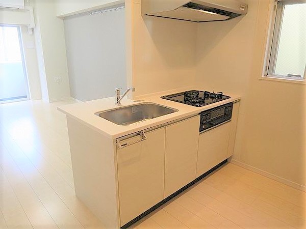 キッチン　※別部屋参考写真
