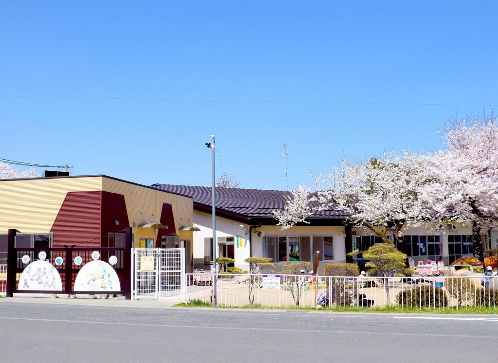 【胆沢郡金ケ崎町西根のマンションの幼稚園・保育園】