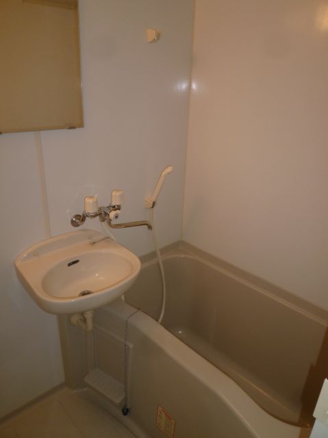 バス・シャワールーム　お風呂