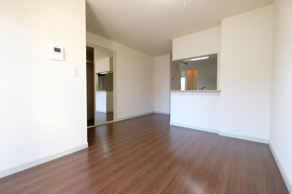 居室・リビング　室内写真は別室です