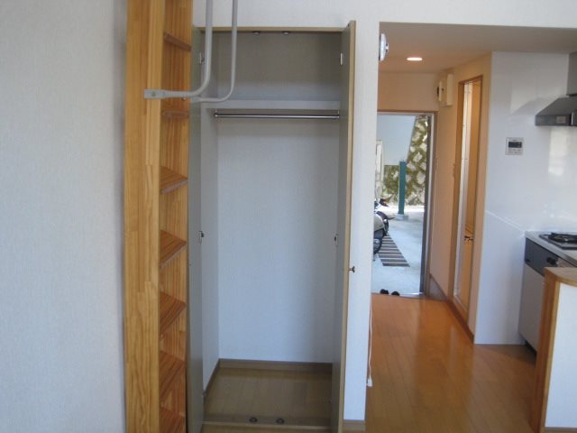 収納　同型タイプ