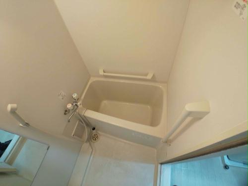 バス・シャワールーム　快適なバスルーム