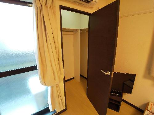 収納　豊富な収納スペース