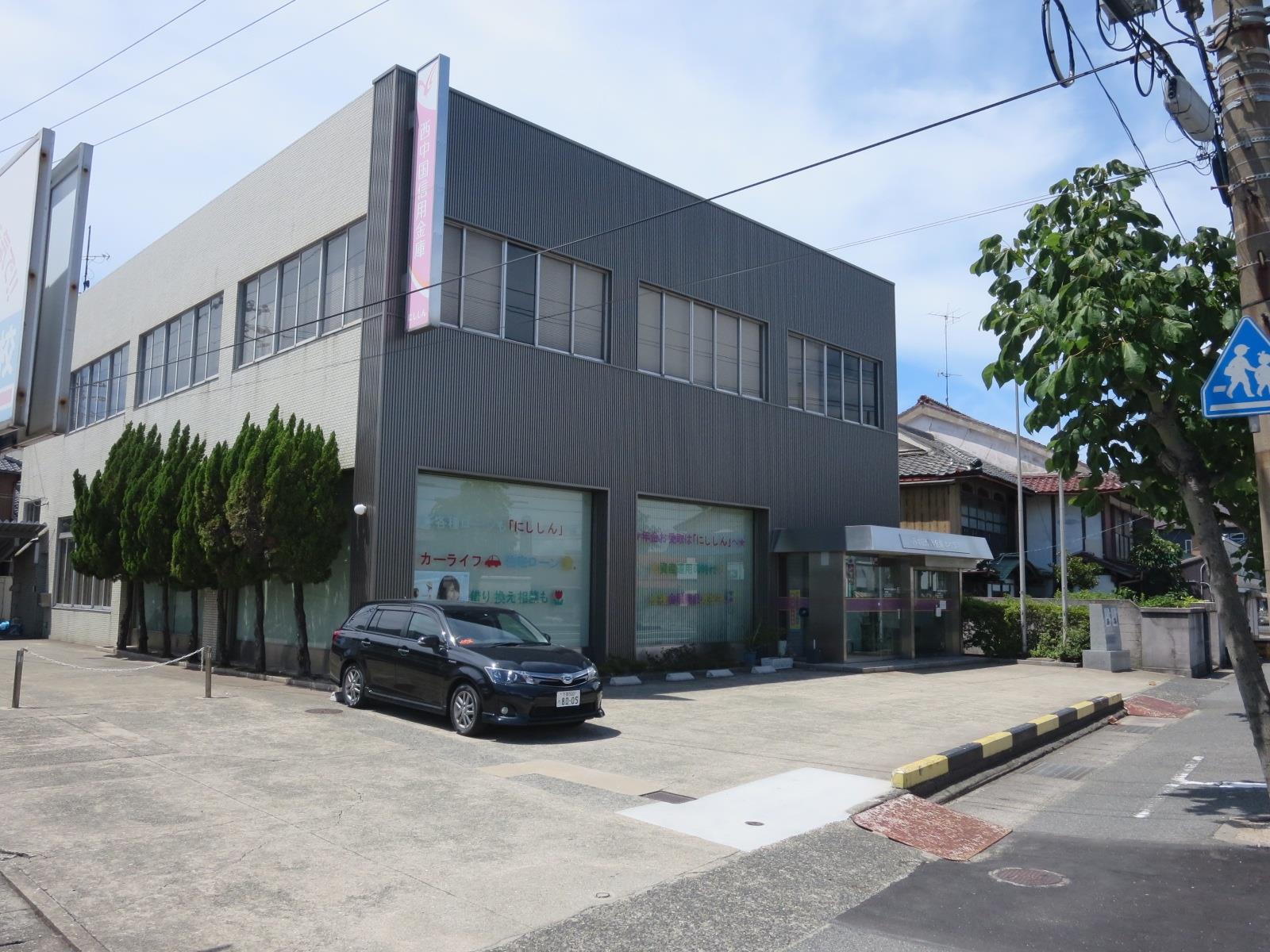 郵便局　下関本村三郵便局（郵便局）まで910m