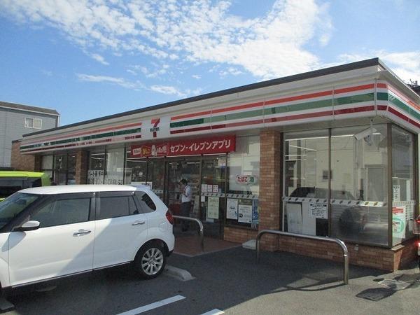 【堺市堺区出島町のアパートのスーパー】