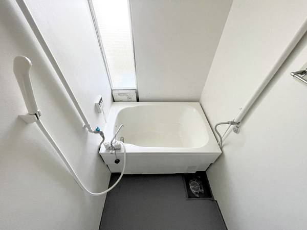 バス・シャワールーム　ビレッジハウスの同一物件・同一タイプの間取りの写真です