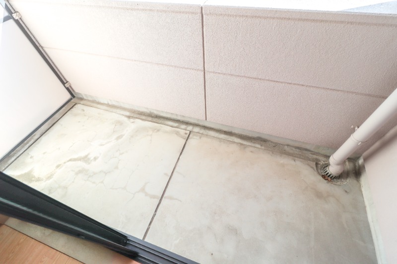 バルコニー　図面と現状に相違がある場合には現状を優先