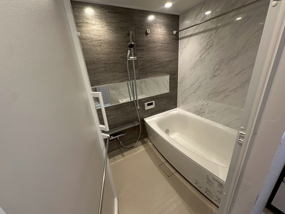 バス・シャワールーム　※他号室の写真使用・現況優先