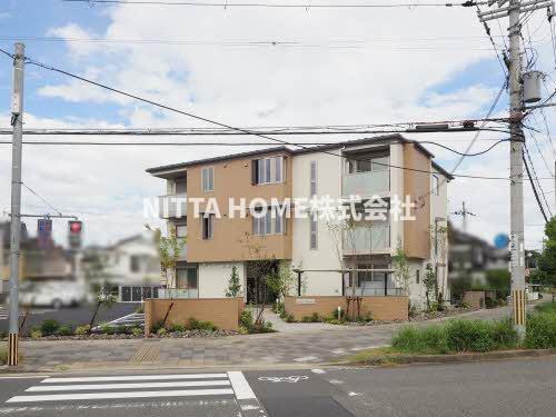 建物外観　福知山駅やコンビニ、スーパーなどが徒歩圏内で便利ですよ◇